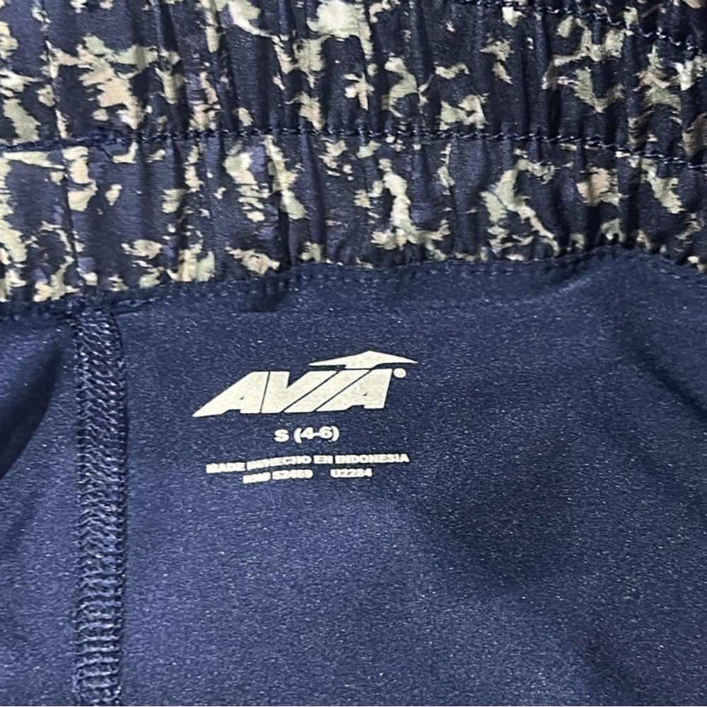 Avia Women's Running Shorts with Bike Liner Small - Picture 9 of 12